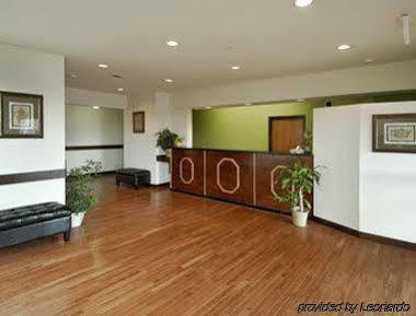 Super 8 By Wyndham Bowling Green North Bagian luar foto